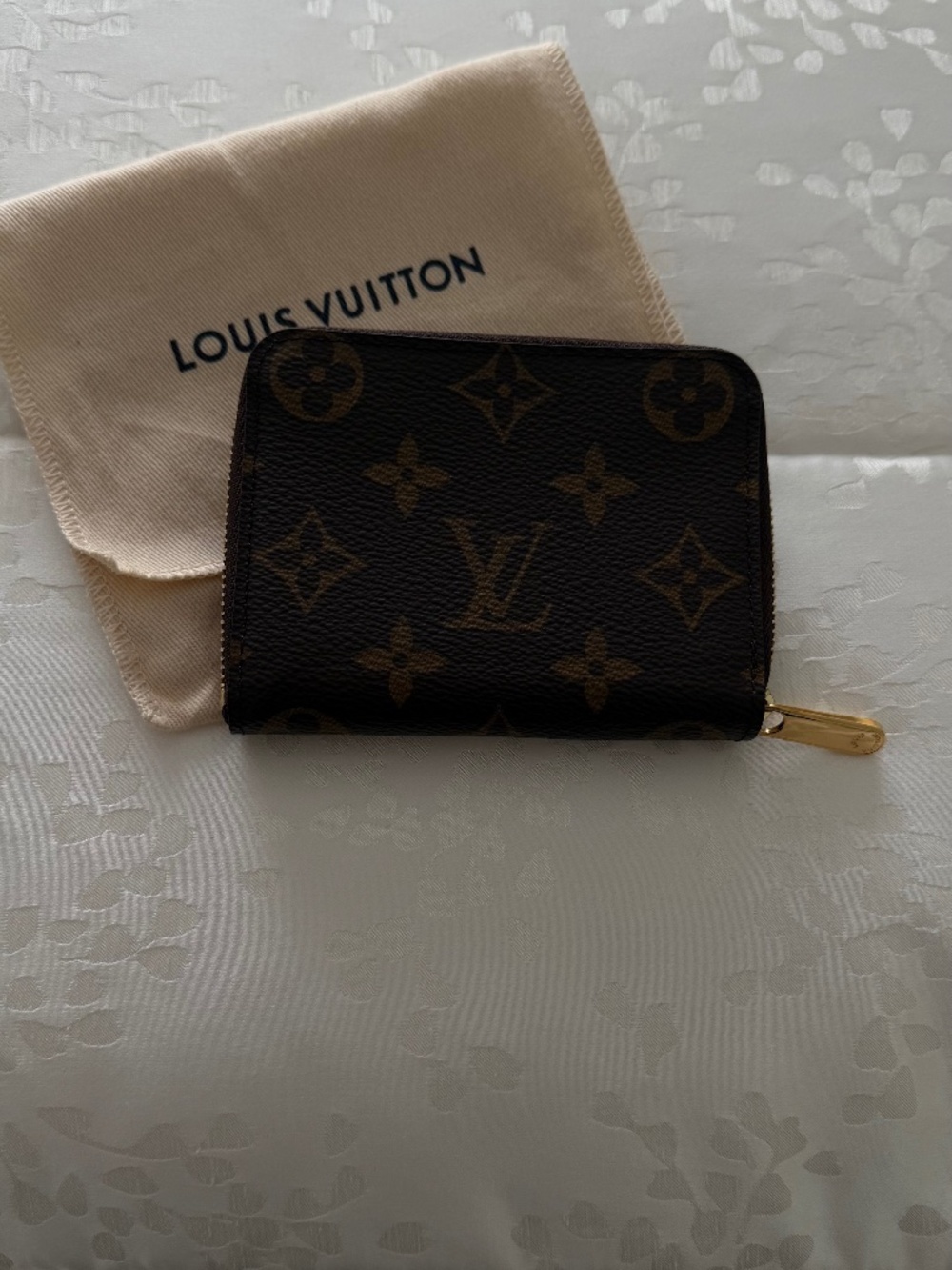 Louis Vuitton Zippy Coin Purse